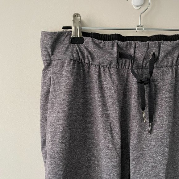 LULULEMON On The Fly Pant 28" Mid Rise Heathered Black Gray 6 - Picture 4 of 8